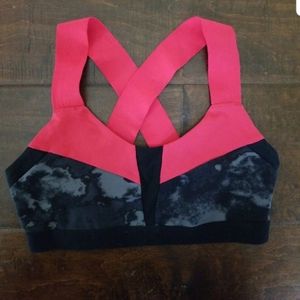 ALO yoga xs sports bra